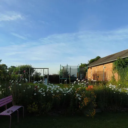 Le Domaine Ferienhaus Saint-Symphorien-des-Monts