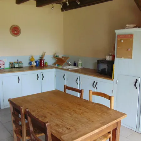 Le Domaine Ferienhaus Saint-Symphorien-des-Monts